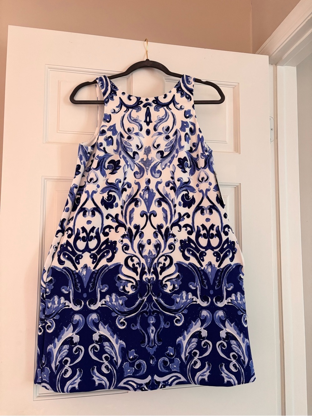 Ralph Lauren petite Medium Sleeveless Blue and White Patterned Dress